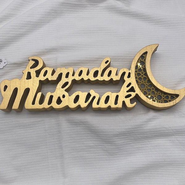Ramadan Mubarak Gold Words Hang with LED moon