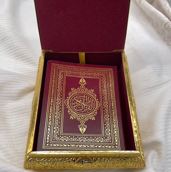 Gold Quran Holder W Stand & Quran Small 6X8”